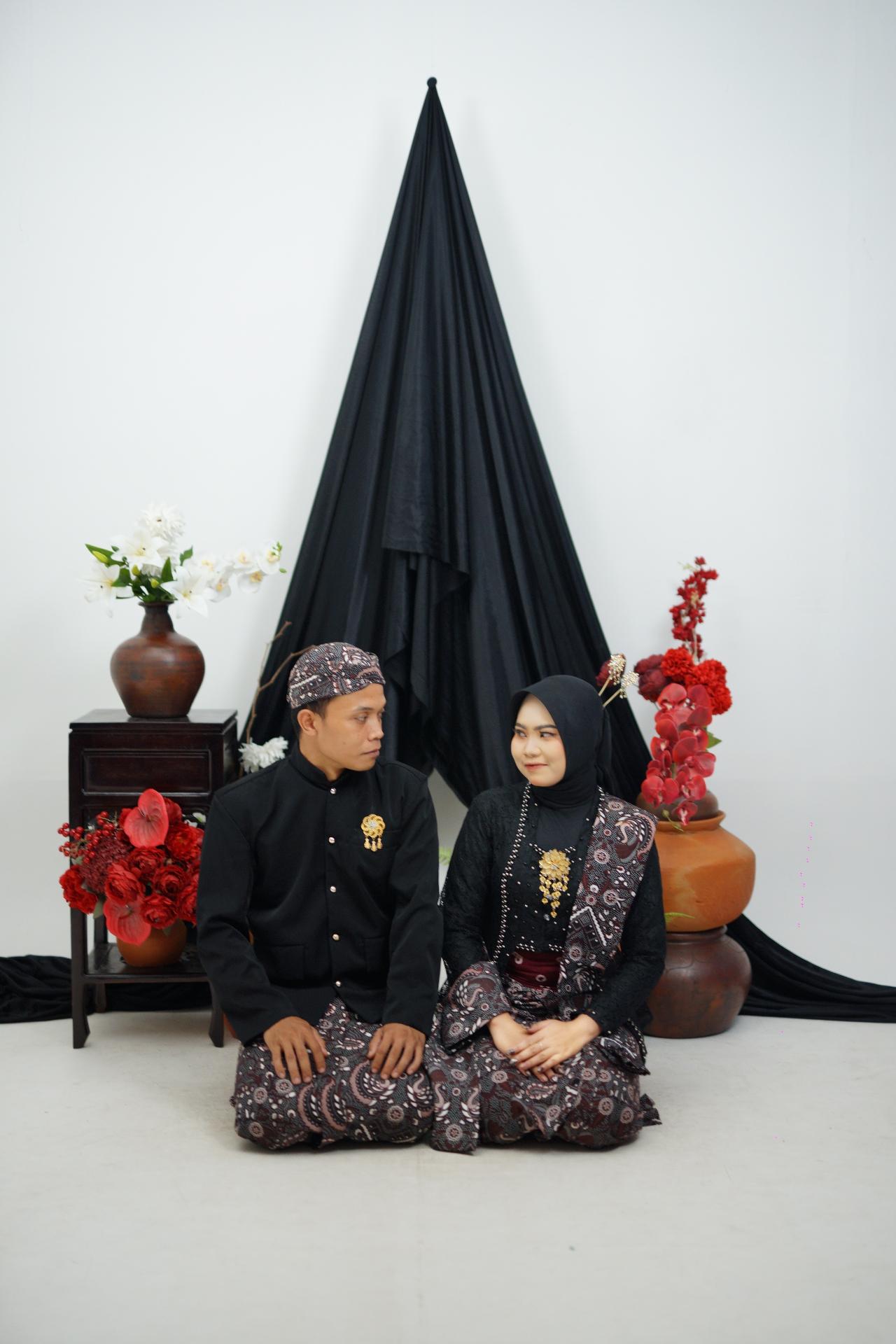 1001011052-01-compressed-1