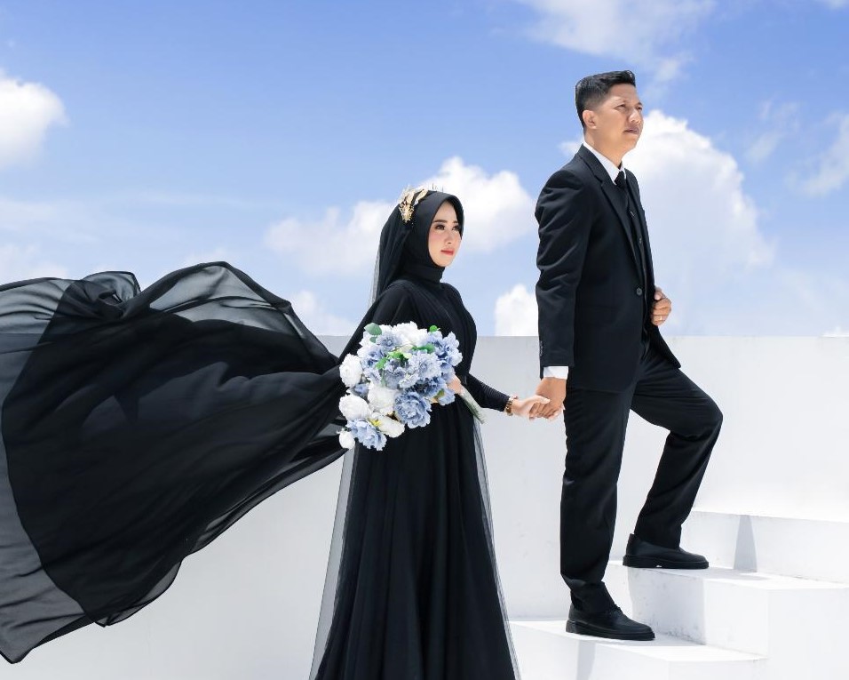 LOVE-STORY.JPG-compressed